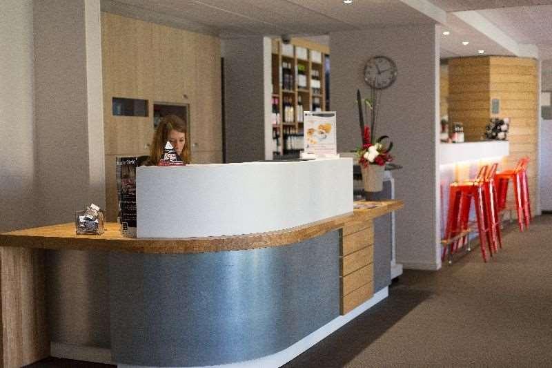 Brit Hotel Toulouse Colomiers - L'Esplanade Interior foto